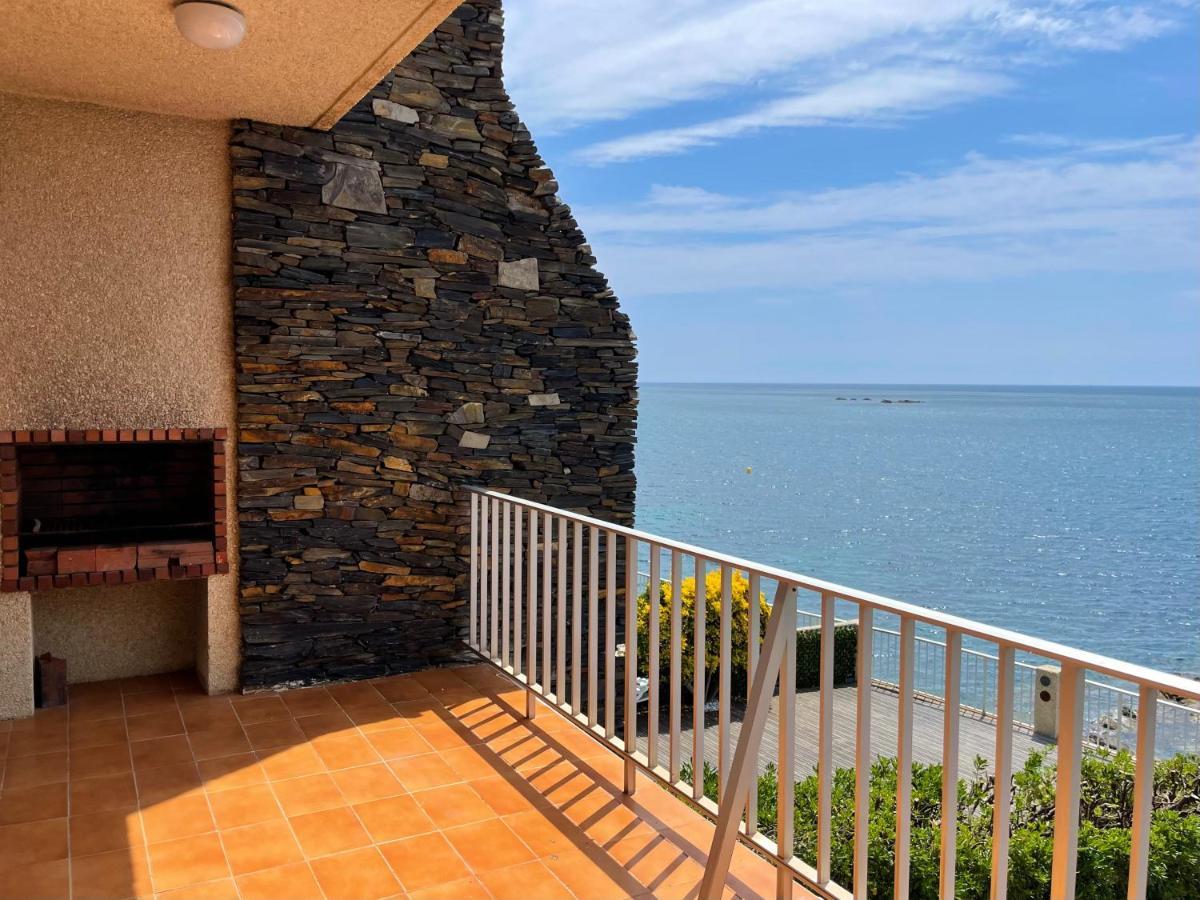 Luminoso Apartamento Frente Al Mar Con Piscina Roses Exterior foto